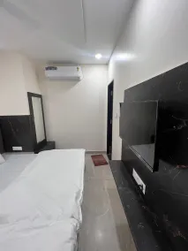 The Byke Express - Mahakal Residency Pan India Pure Veg Hotel Chain - Chambre