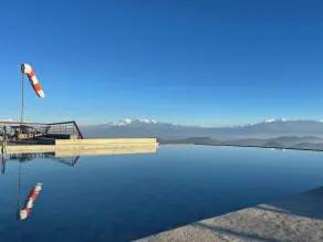 Chandragiri Hills Resort Kathmandu-Luxury in the Clouds - Piscine
