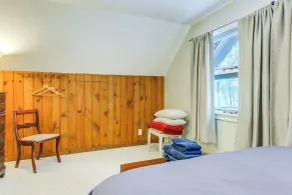 Cozy Vermont Escape w/ Deck, Near Skiing! - Interiør
