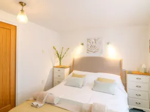 Woodstock Retreat - Room