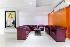 Hotel O Tyche Stays - Rezeption