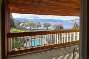 Lakeside Lodge and Suites - Vue de la chambre