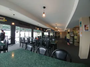 Pineacres Motel and Park - Restaurant