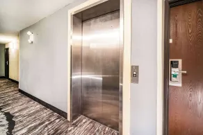 Quality Inn & Suites Danville East - Hall