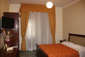 Hotel Girasole - Room