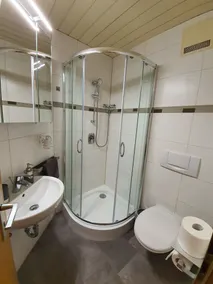 Pension Reinhardshäusle - Bathroom
