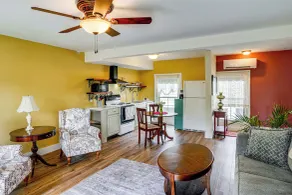 Peaceful Upstate Retreat! Walk to Hudson River - Innenbereich