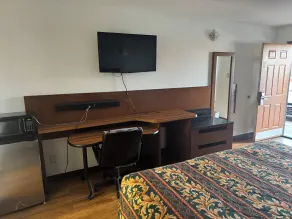 spanish trails inn - Room