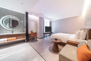 UrCove Lanzhou Xiguan Cross Zhongshan Bridge - Room