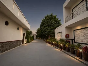The K D Resort - Unterkunftsgelände