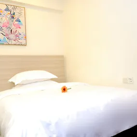 Yimi Hotel Guangzhou Sanyuanli Subway Station Jinlong Tengfei Fashion City - Zimmer