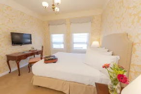 Stanyan Park Hotel - Room