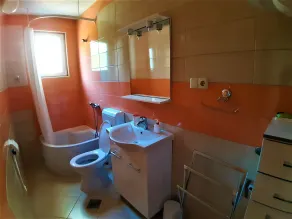 Room in Apartment - Apartments and Rooms With a Swimming Pool Kampor - rab - Bathroom