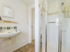 Chapel Cottage - Baño