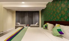 Treebo Jaguar Comforts, 3 Kms From Mahatma Gandhi Park - Zimmer