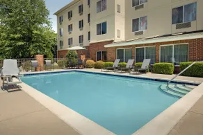 Fairfield Inn & Suites Roanoke Hollins/I-81 - Piscine