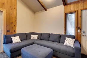 Iron River Condo w/ Gas Grill Near Skiing + Hiking - Interiør
