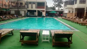 The Sportmans Arms Hotel - Piscina