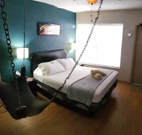 INN LEATHER GUEST HOUSE-GAY MALE ONLY - Room