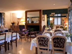 LOGIS HOTEL Les Tilleuls - Restaurant