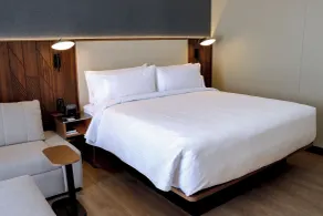 Courtyard by Marriott Puebla Las Animas - Zimmer