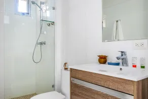 Irresistible Apartment City Center - PH Quartier Atlapa - Baño