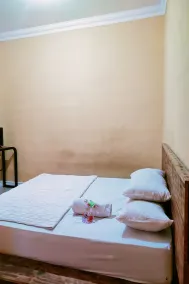 Pondok Sabaraya Haji Juanda Cikampek Purwakarta - Room