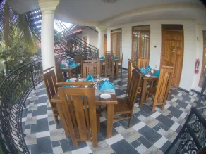 L S Lanka Hotel Dambulla - Restaurant