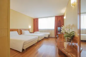 Montresor Hotel Tower - Zimmer