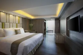 The Crystal Luxury Bay Resort Nusa Dua - Room