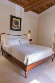 Repetita Juvant - Room