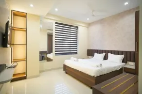 Hotel SG International  - Chambre