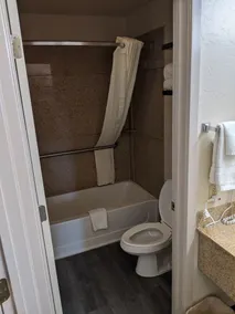 Atrium Inn - Salle de bain