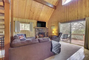 Woodsy Lake Arrowhead Cabin w/ Fire Pit Table - Interior