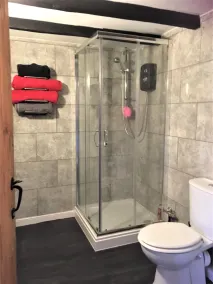 Cornmill House, With Outstanding Sea Views In Garlieston - Bathroom