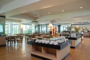 The Green Park Resort - Restaurant