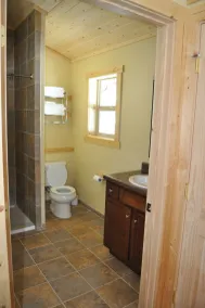 Homestake Lodge - Bathroom