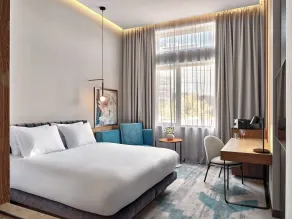 Crowne Plaza Sofia by IHG - Room