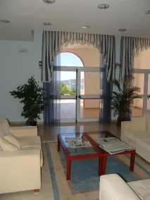 Hotel Club Alizé - Siddeområde i lobbyen
