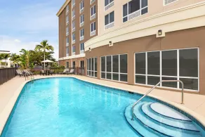 Holiday Inn Express Hotel & Suites Fort Myers East - The Forum by IHG - Piscine