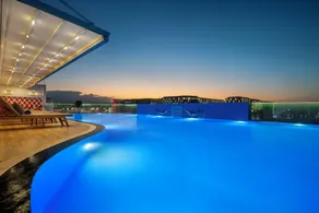 Mercure Muscat - Pool