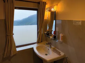 Prakriti Resort and Organic Farm Pvt. Ltd. - Salle de bain