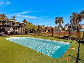 Batemans Bay Holiday Park & Hostel - Pool