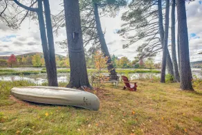 Lake & Trail Access On-site! Fairfax Hideaway - Interior