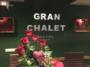 GRAN CHALET Hotel & Petit SPA - Réception