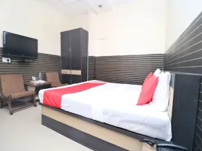 OYO 3509 Hotel Celebration - Habitación