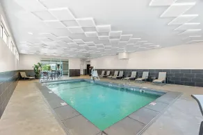 Best Western Plus Bolivar Hotel & Suites - Piscina
