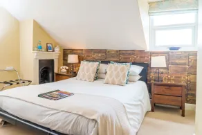 Oldfields House - Room