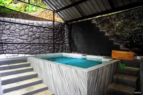Vacation House in Baguio - Pool