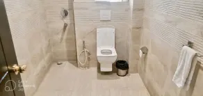Royal Residence Near 32nd Milestone - Salle de bain